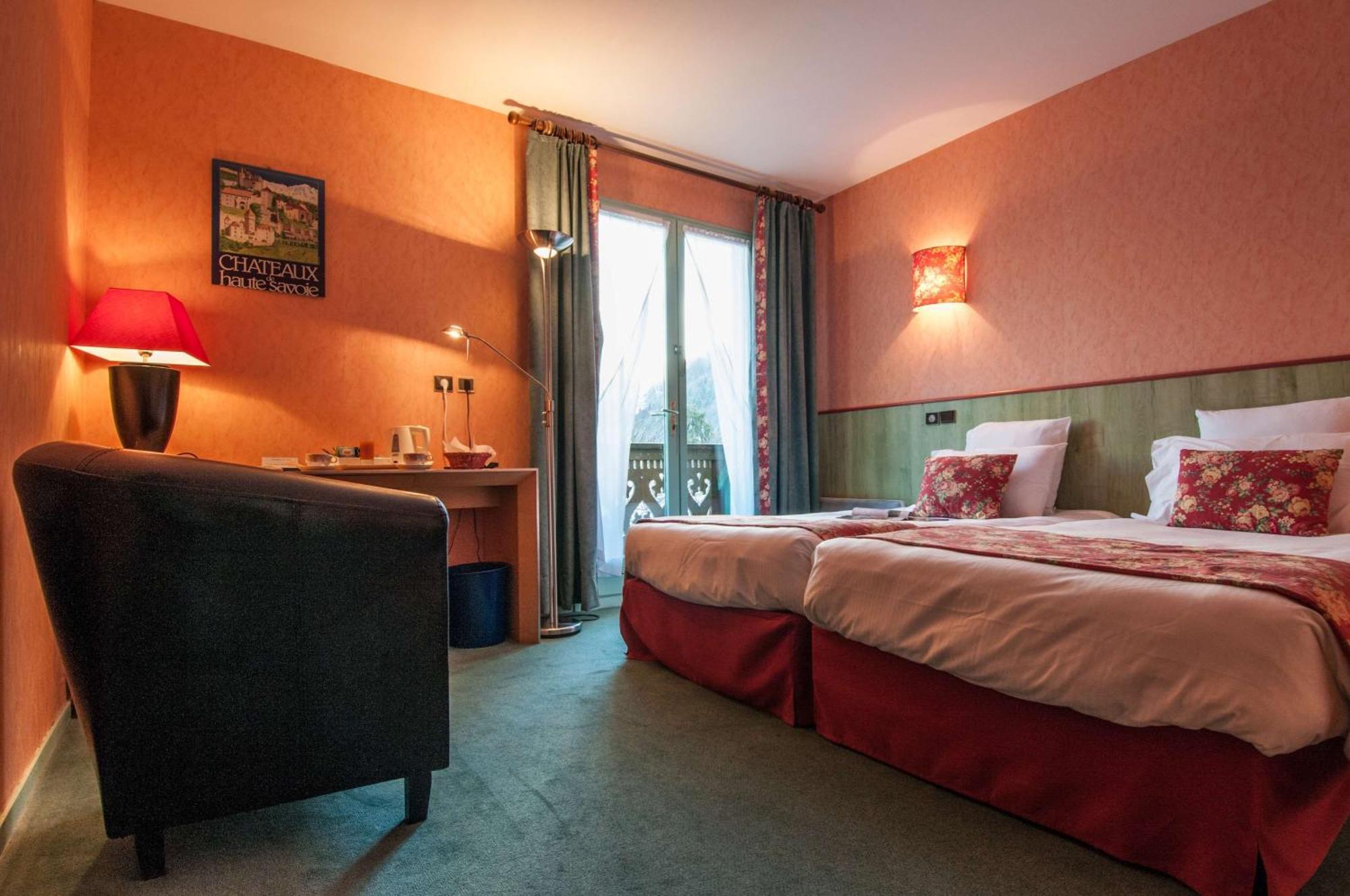 Brit Hotel Florimont Saint-Ferréol Dış mekan fotoğraf